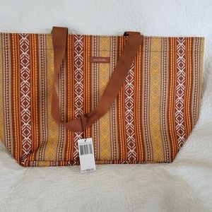 *SUMMER SALE* NEW Vera Bradley Family Tote